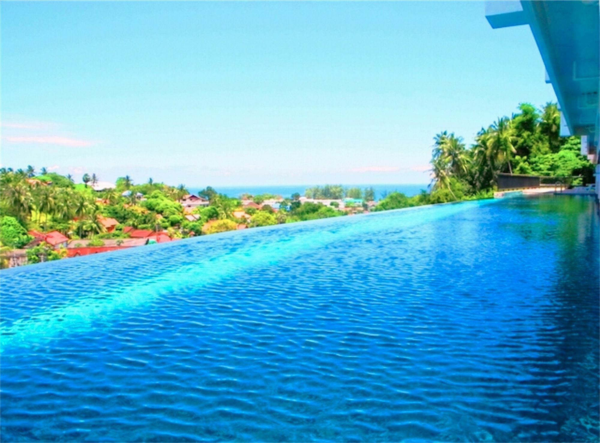 ซีแอนด์สกาย1เบดรูมอพาร์ทเม้นท์ Apartment หาดกะตะ ภายนอก รูปภาพ
